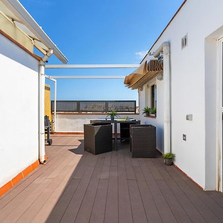 شقة Fridays Flats Bright & Breezy برشلونة المظهر الخارجي الصورة