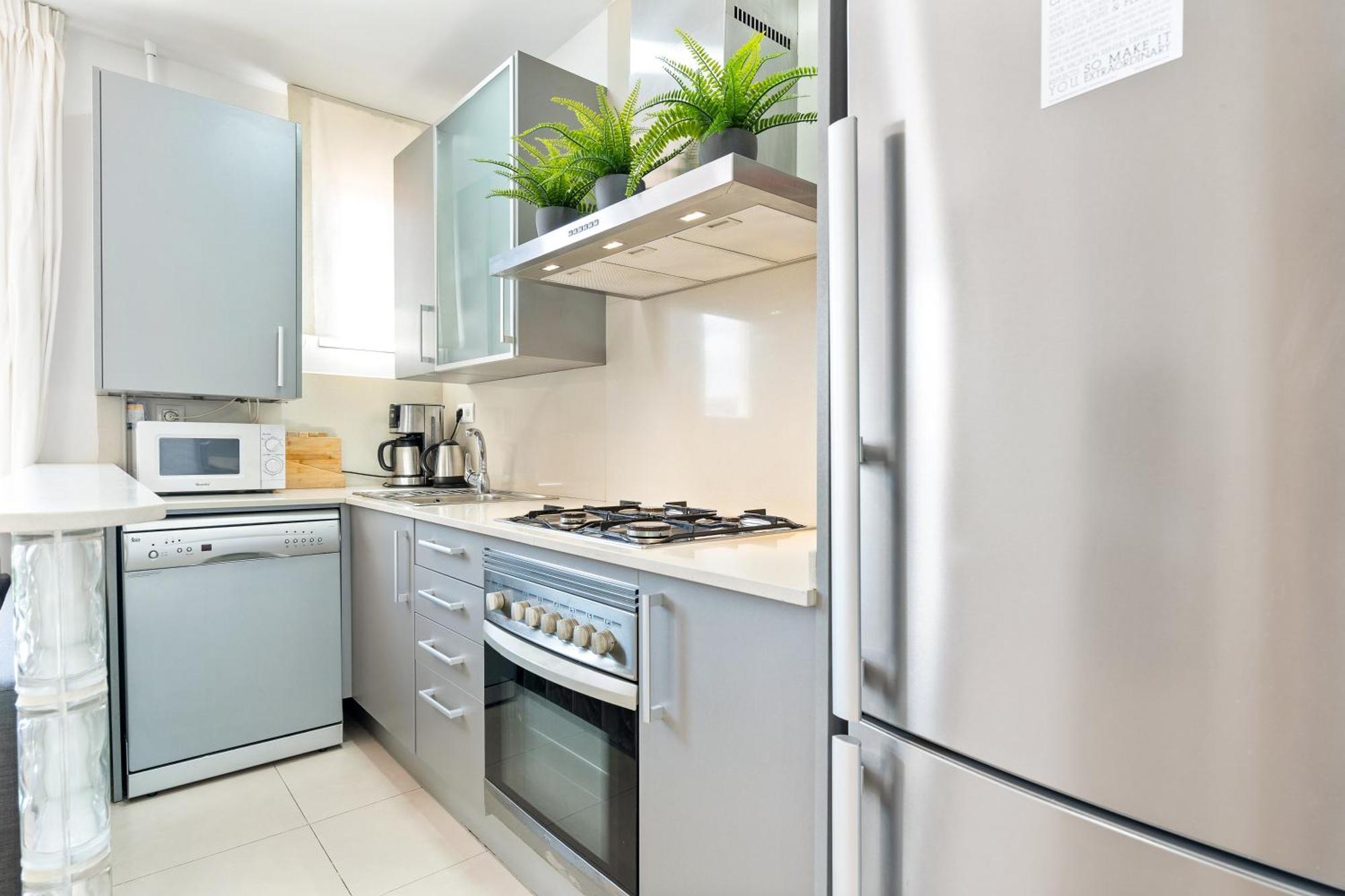 شقة Fridays Flats Bright & Breezy برشلونة المظهر الخارجي الصورة