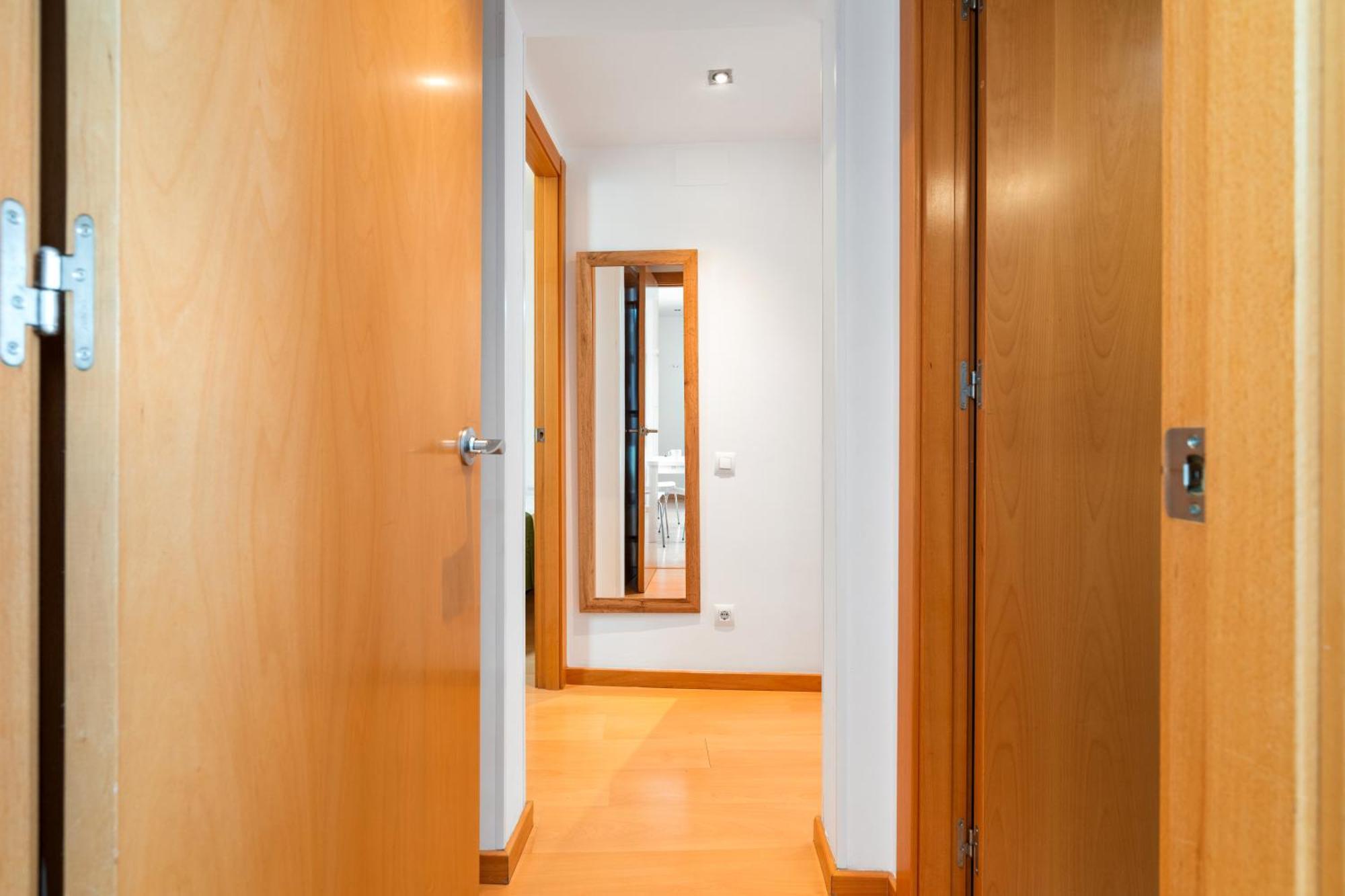 شقة Fridays Flats Bright & Breezy برشلونة المظهر الخارجي الصورة